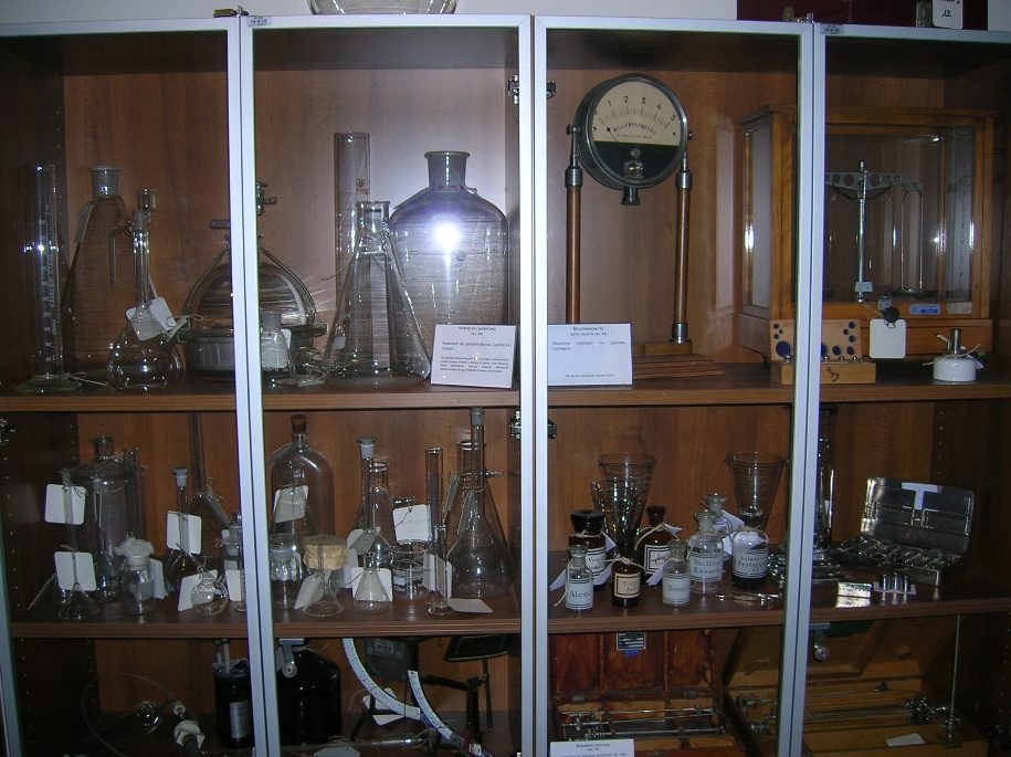 Medical collections 2, Ca' Granda, Milan, Italy.JPG